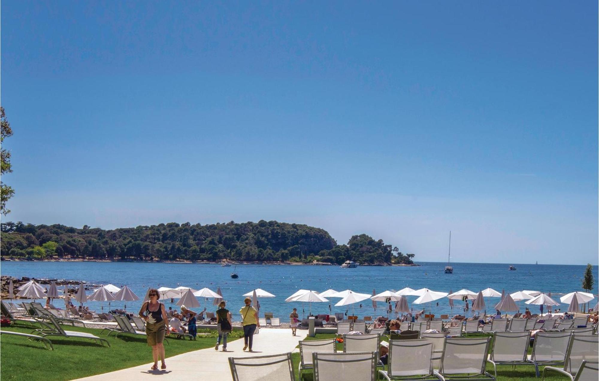 1 Bedroom Lovely Apartment In Rovinj Exterior foto