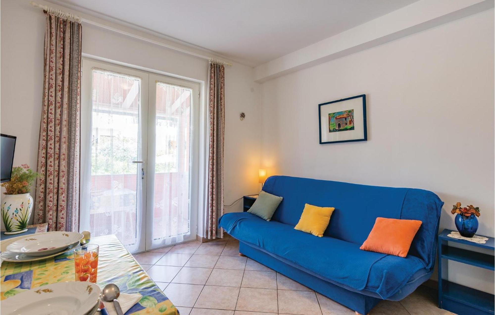 1 Bedroom Lovely Apartment In Rovinj Exterior foto