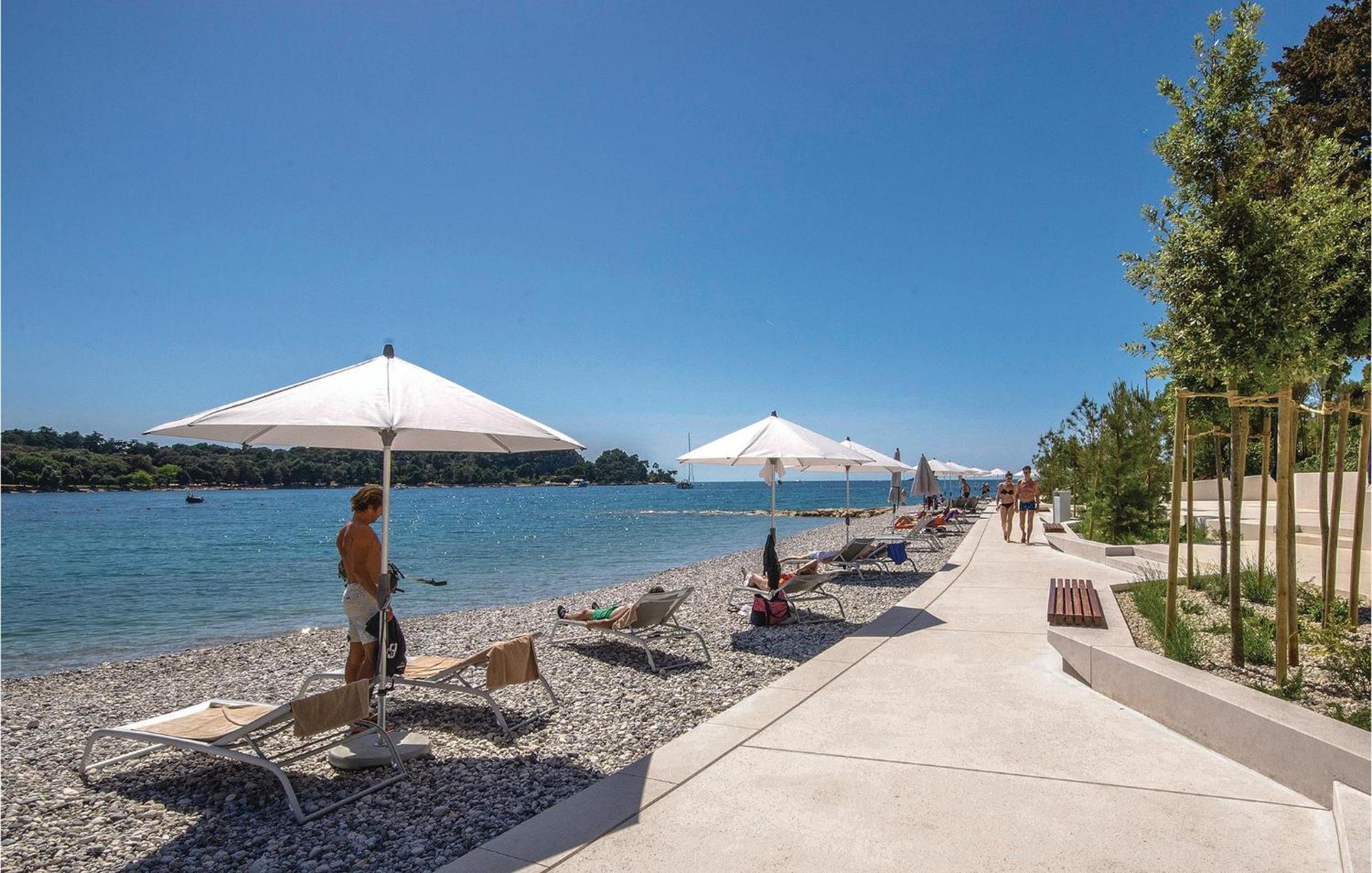 1 Bedroom Lovely Apartment In Rovinj Exterior foto